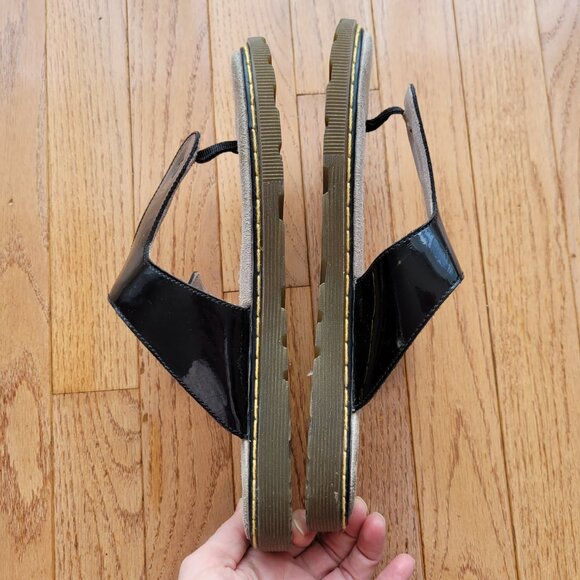 Dr Doc Martens Doria Black Patent Leather Flip Flop Sandal 9 - Picture 5 of 12